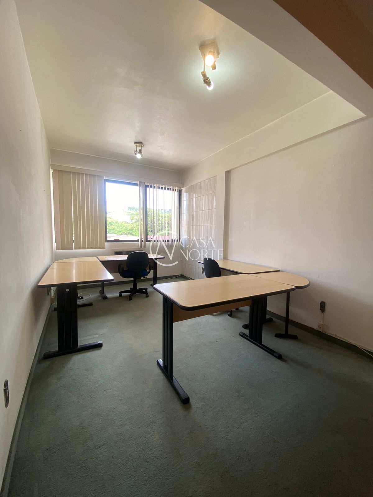 Sala Comercial à venda com 1 quarto, 26m², Avenida Teresópolis no bairro Teresópolis em Porto Alegre