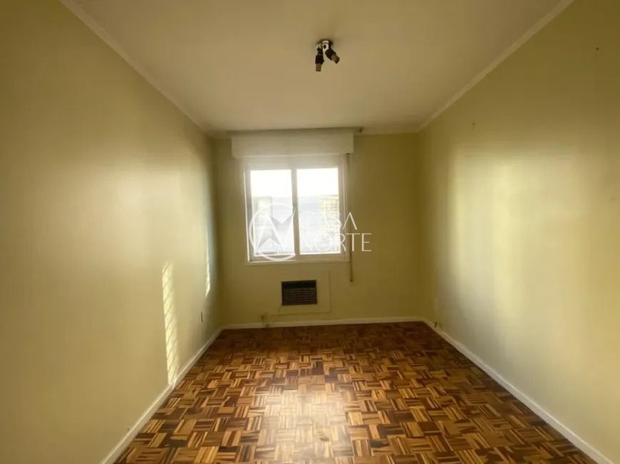 Apartamento à venda com 3 quartos, 93m², 1 vaga, Rua Coronel Corte Real no bairro Petrópolis em Porto Alegre