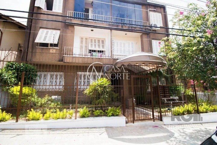 Apartamento à venda com 2 quartos, 55m², Rua Professor Demophilo Xavier no bairro Glória em Porto Alegre