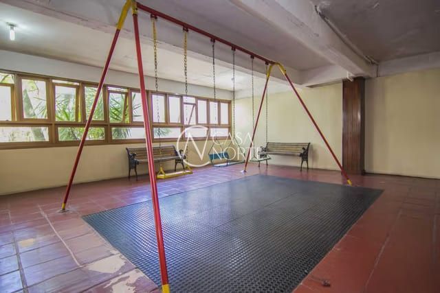 Apartamento à venda com 3 quartos, 104m², 1 suíte, 1 vaga, Rua Artur Rocha no bairro Auxiliadora em Porto Alegre