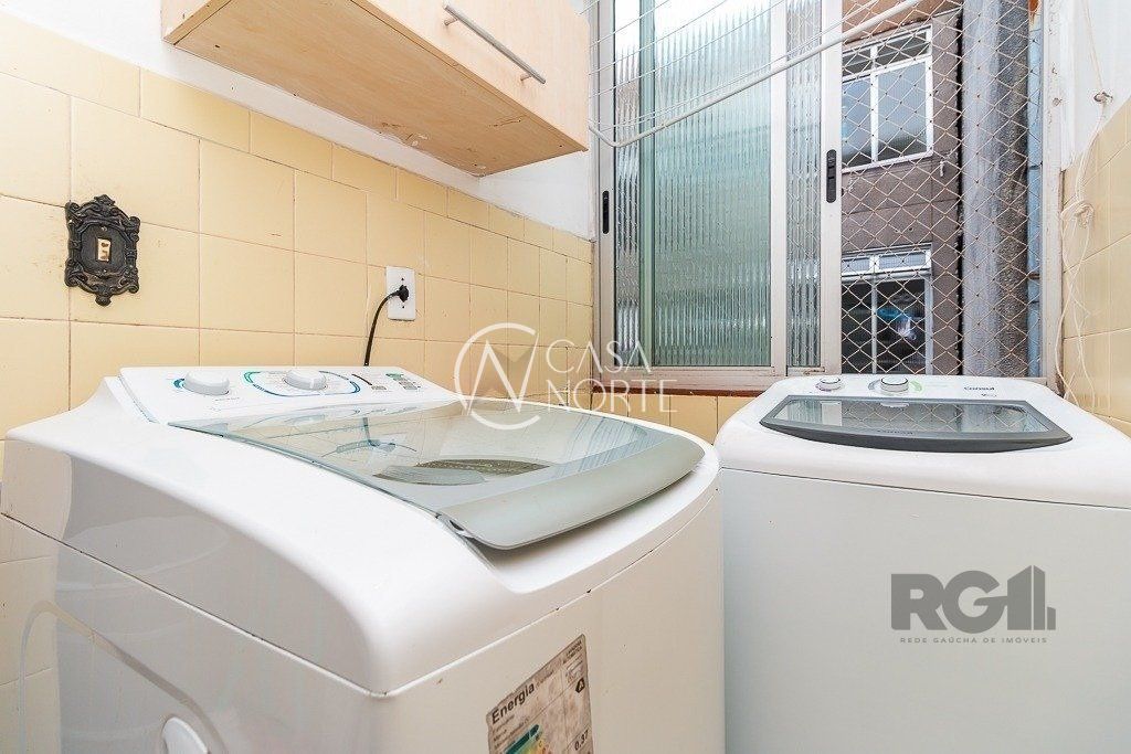 Apartamento à venda com 2 quartos, 73m², Rua General Lima e Silva no bairro Centro Histórico em Porto Alegre