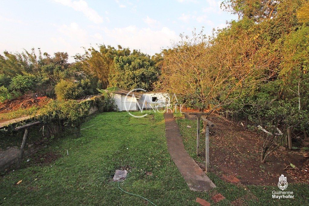 Terreno à venda , 1399m², Avenida da Cavalhada no bairro Cavalhada em Porto Alegre