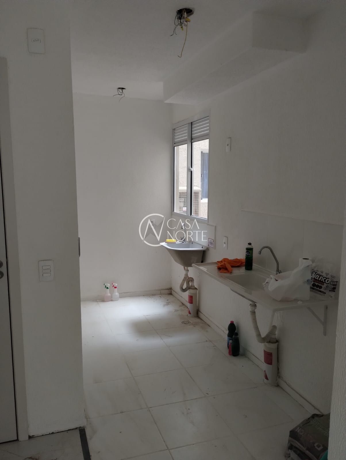 Apartamento à venda com 2 quartos, 41m², 1 vaga, Estrada Cristiano Kraemer no bairro Vila Nova em Porto Alegre