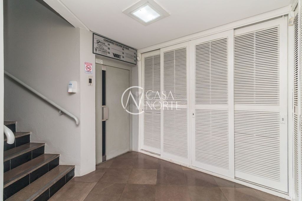 Sala Comercial à venda , 47m², Rua Visconde de Pelotas no bairro Passo da Areia em Porto Alegre