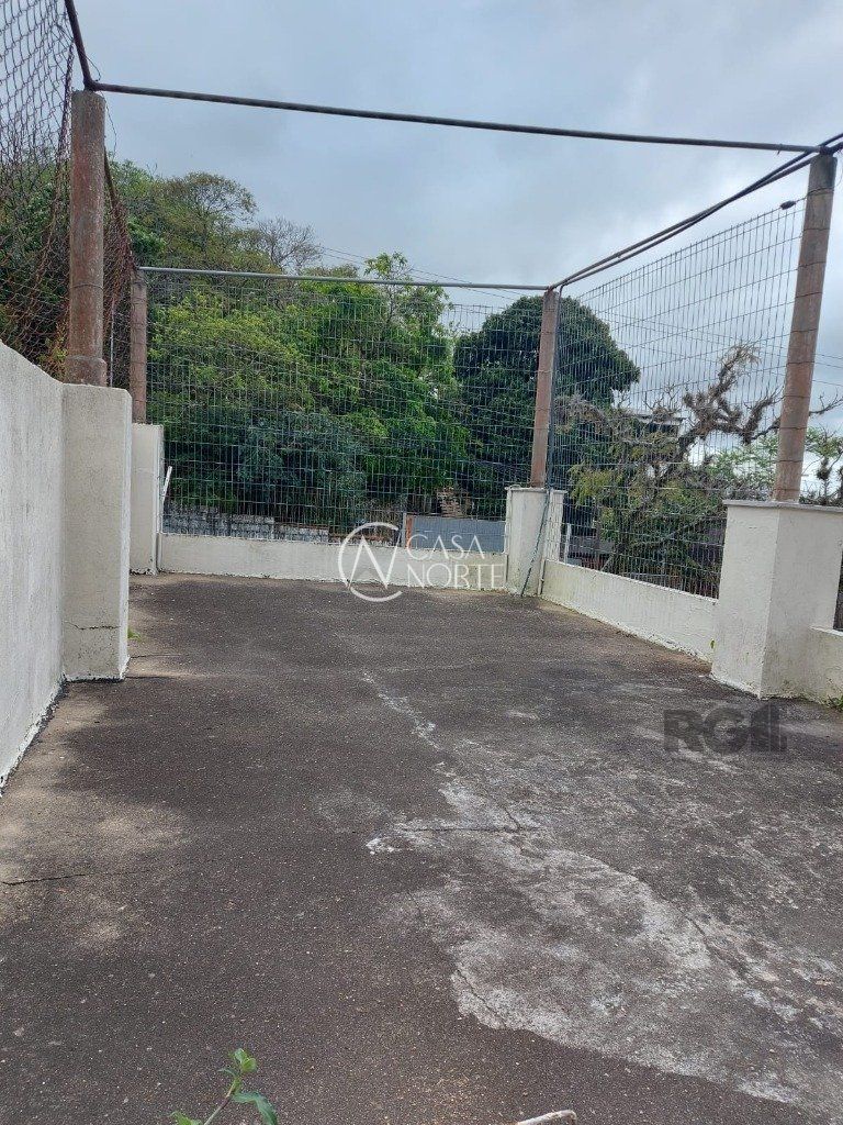 Casa à venda com 3 quartos, 156m², 1 vaga, Rua Marechal Mesquita no bairro Teresópolis em Porto Alegre