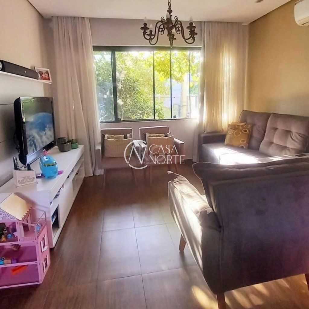 Casa à venda com 3 quartos, 165m², 3 suítes, 1 vaga, Rua Guatambu no bairro Hípica em Porto Alegre