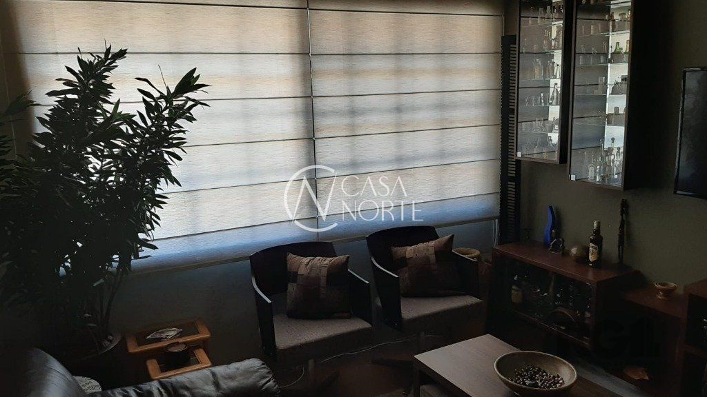 Casa de Condomínio à venda com 3 quartos, 117m², 1 suíte, 1 vaga, Rua General Gomes Carneiro no bairro Medianeira em Porto Alegre