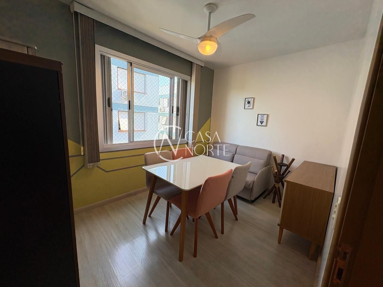 Cobertura à venda com 3 quartos, 153m², 1 suíte, 1 vaga, Avenida Clemenciano Barnasque no bairro Teresópolis em Porto Alegre