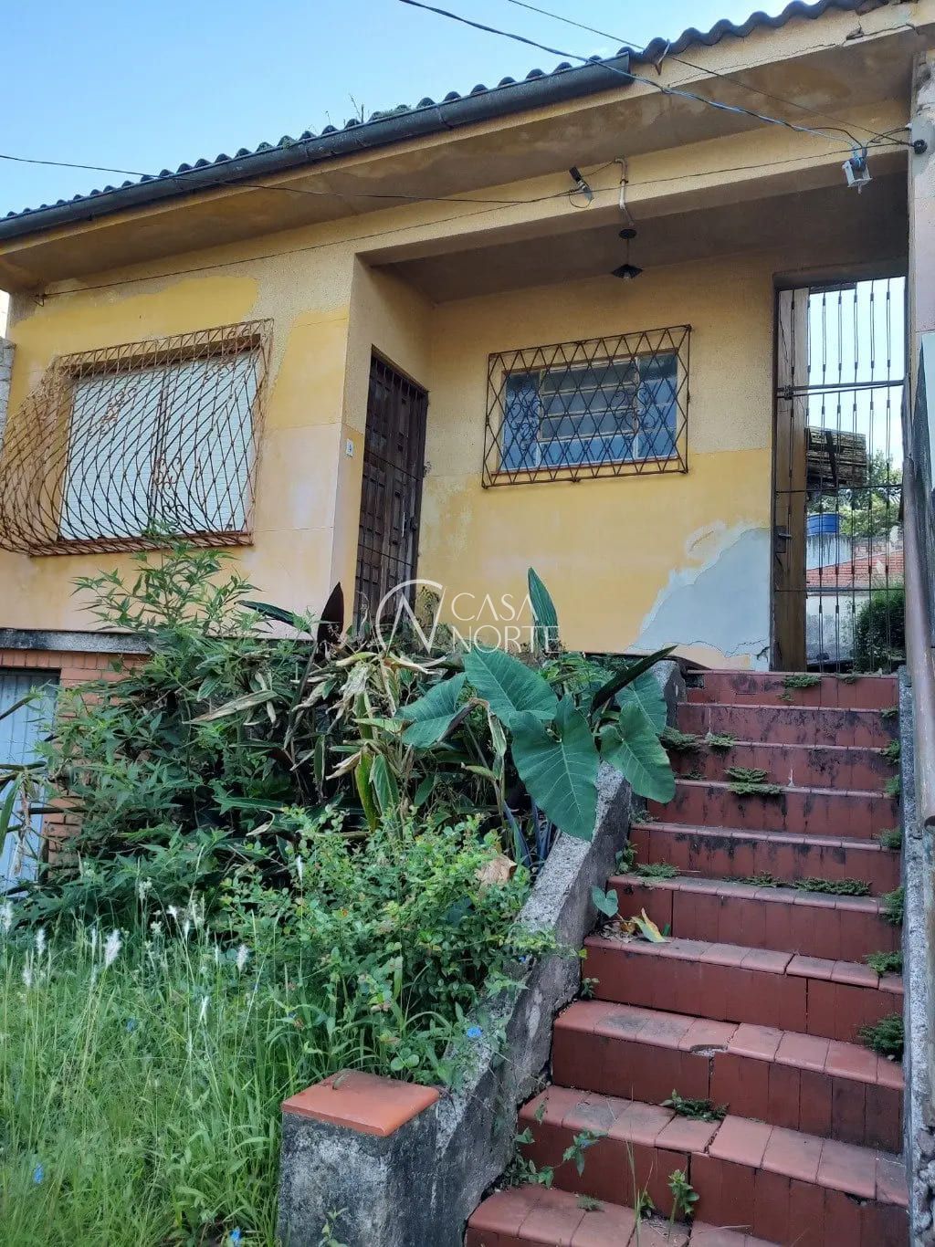 Casa à venda com 3 quartos, 105m², 1 vaga, Rua Mariz e Barros no bairro Petrópolis em Porto Alegre