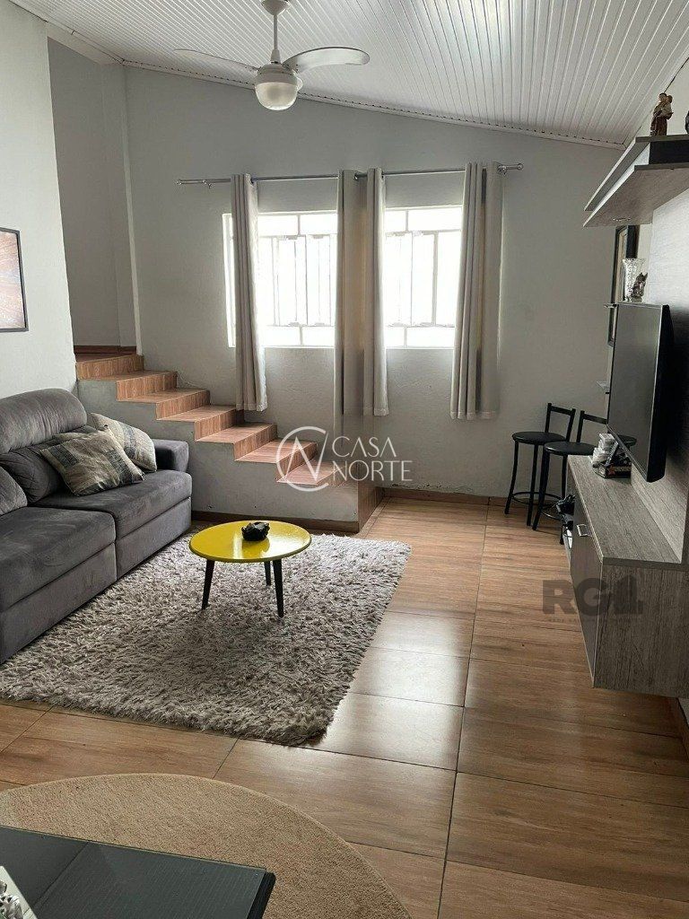 Casa à venda com 3 quartos, 155m², 2 vagas, Avenida Engenheiro Ludolfo Boehl no bairro Teresópolis em Porto Alegre