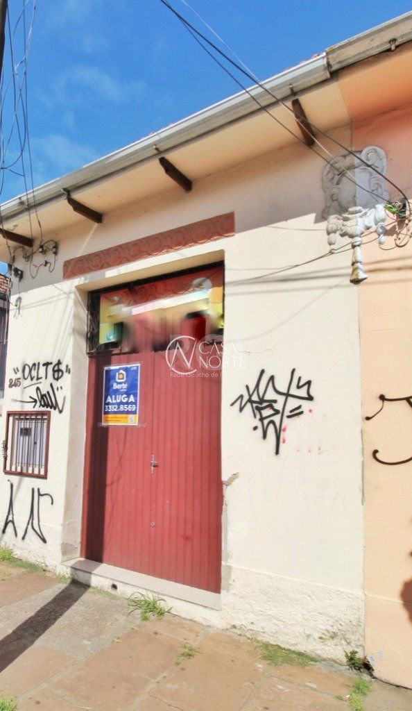 Loja à venda , 63m², Rua General Gomes Carneiro no bairro Medianeira em Porto Alegre