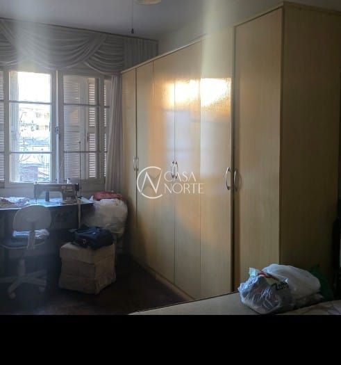 Apartamento à venda com 2 quartos, 60m², Avenida Getúlio Vargas no bairro Menino Deus em Porto Alegre