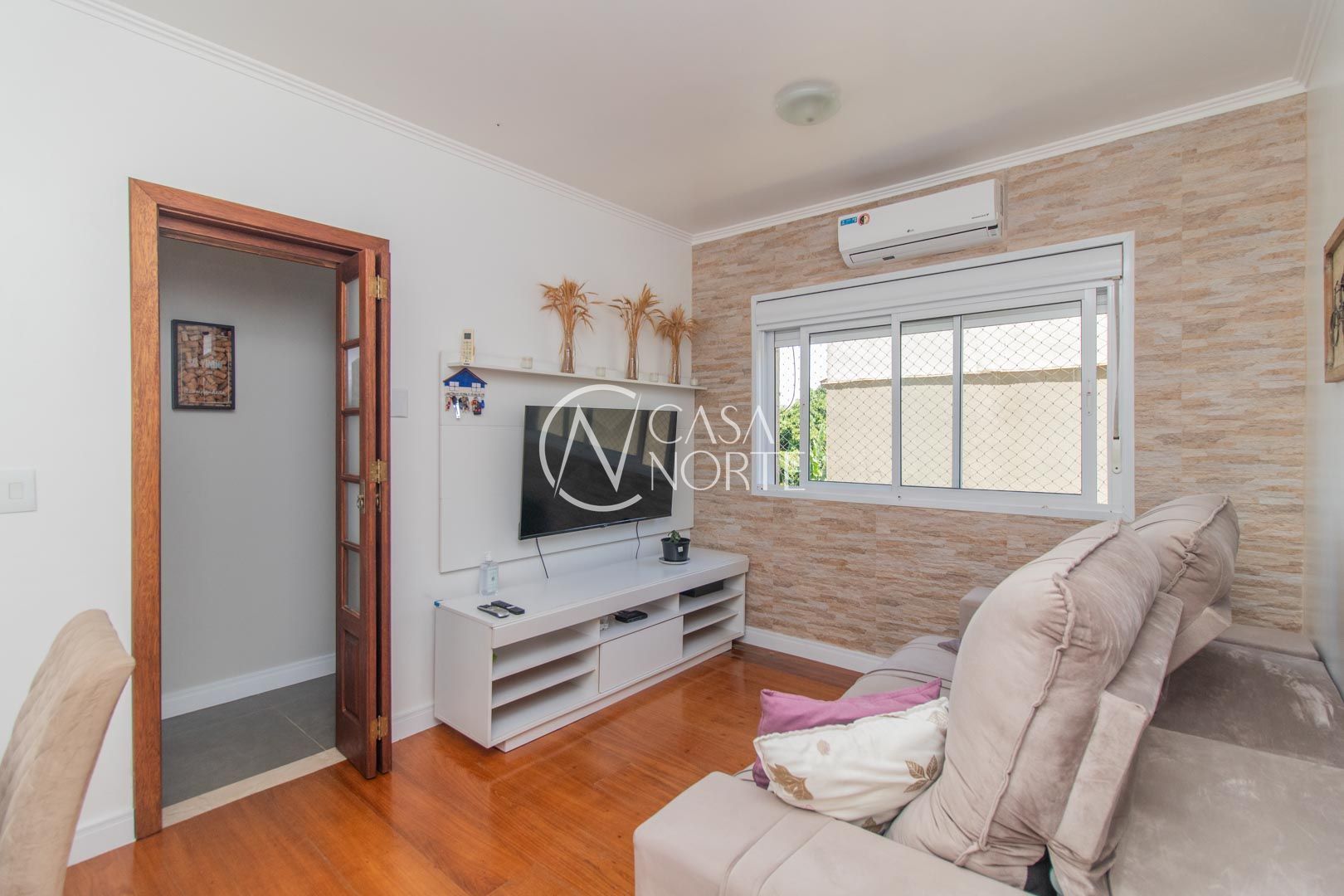 Apartamento à venda com 2 quartos, 71m², Rua Antônio Divan no bairro Teresópolis em Porto Alegre