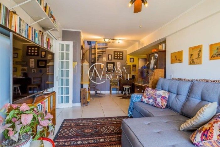 Cobertura à venda com 2 quartos, 144m², 1 vaga, Rua Dário Totta no bairro Teresópolis em Porto Alegre