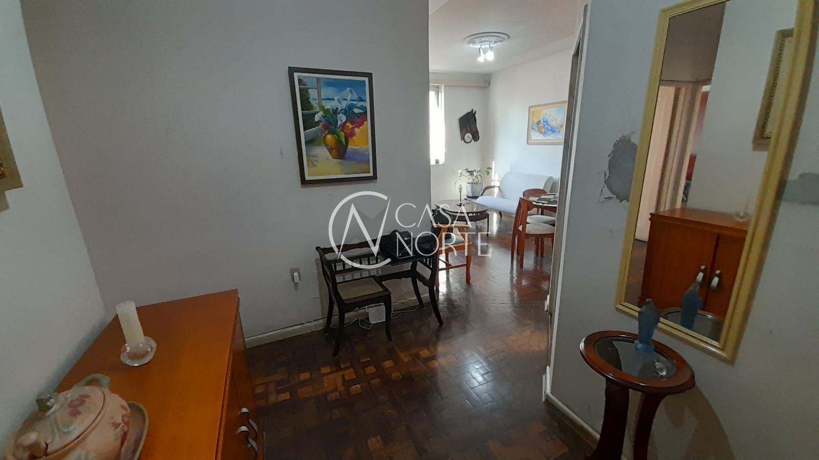 Apartamento à venda com 2 quartos, 72m², Rua Duque de Caxias no bairro Centro Histórico em Porto Alegre