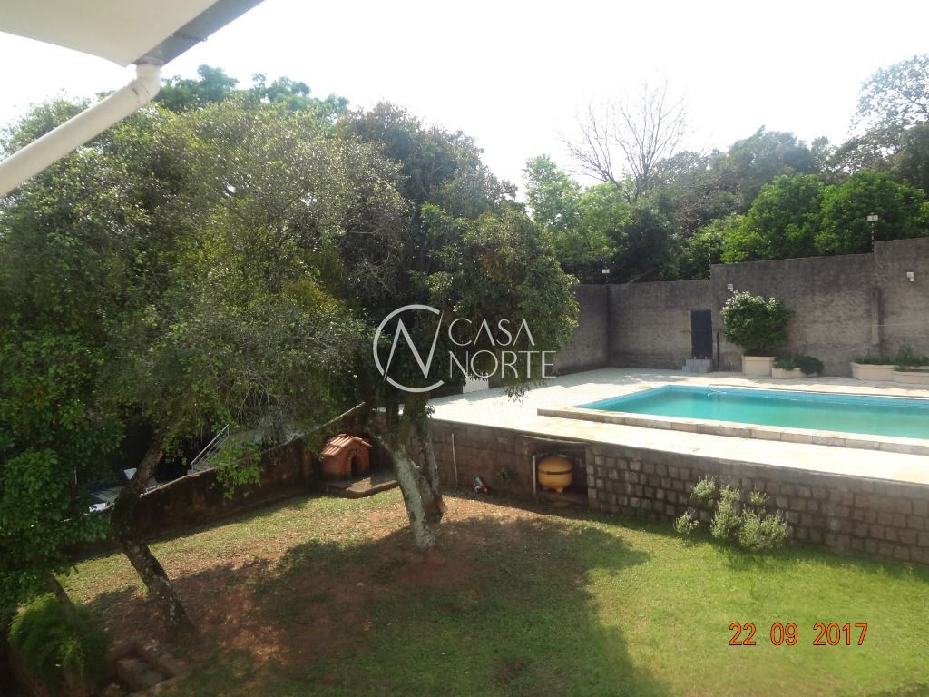 Terreno à venda  com 540m², Rua Alcebiades Antônio dos Santos no bairro Nonoai em Porto Alegre