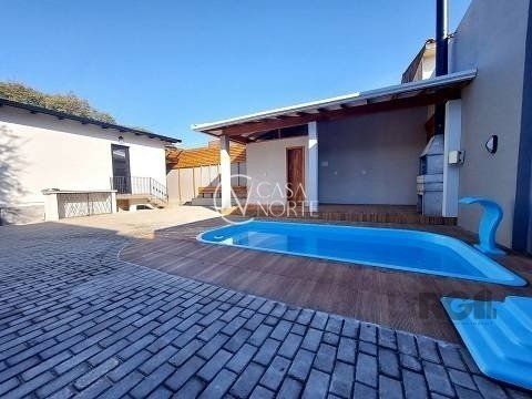 Casa à venda com 2 quartos, 85m², 1 suíte, 6 vagas, Rua Leopoldo Bettiol no bairro Jardim Sabará em Porto Alegre