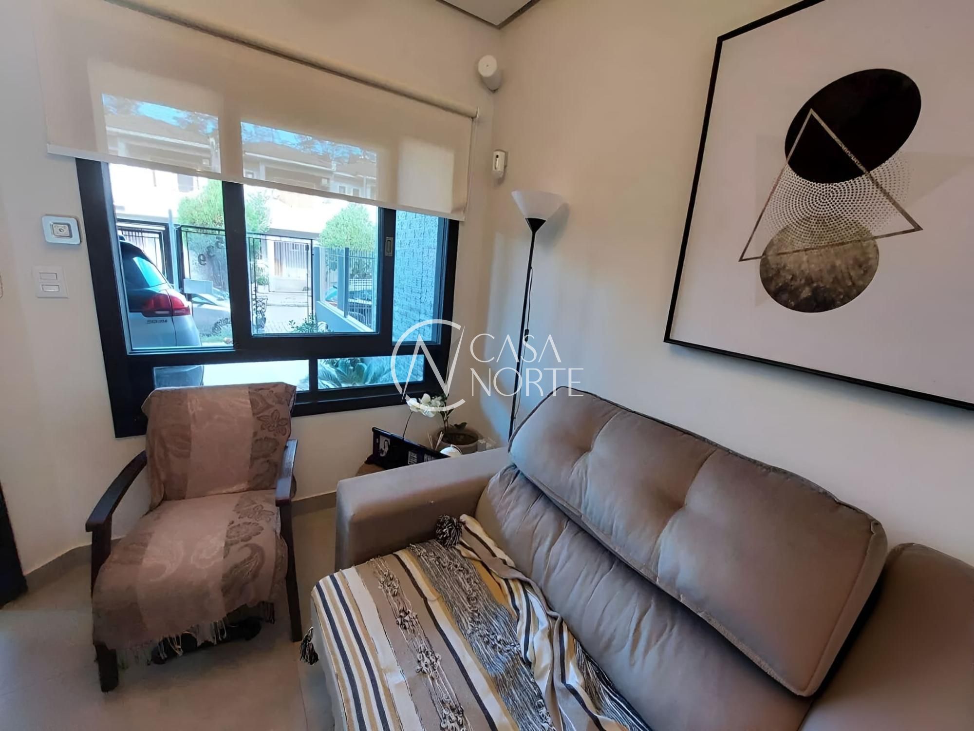 Casa à venda com 3 quartos, 149m², 1 suíte, 1 vaga, Rua Pau-Brasil no bairro Hípica em Porto Alegre