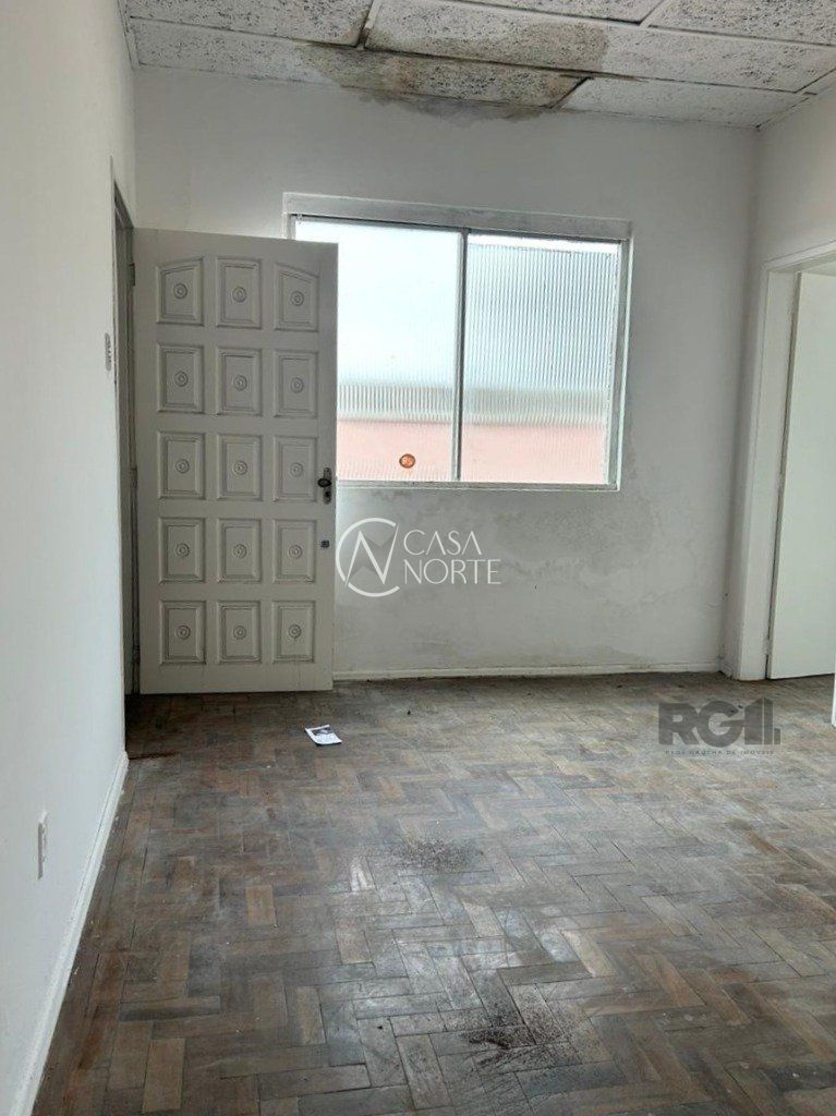 Apartamento à venda com 2 quartos, 42m², Rua Orfanotrófio no bairro Santa Tereza em Porto Alegre