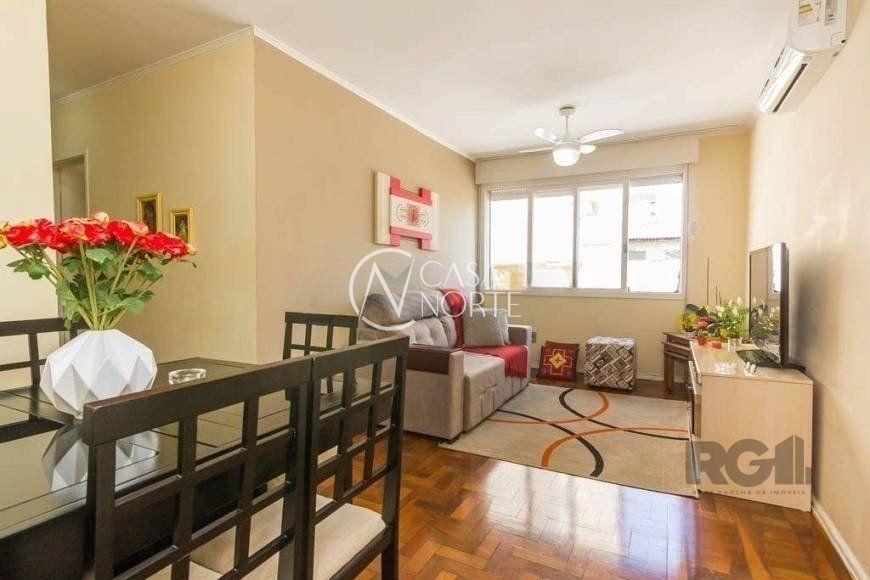 Apartamento à venda com 3 quartos, 86m², 1 vaga, Avenida Coronel Lucas de Oliveira no bairro Petrópolis em Porto Alegre