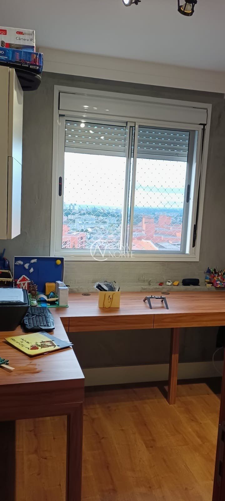 Apartamento à venda com 3 quartos, 73m², 1 suíte, 2 vagas, Rua Abram Goldsztein no bairro Jardim Carvalho em Porto Alegre