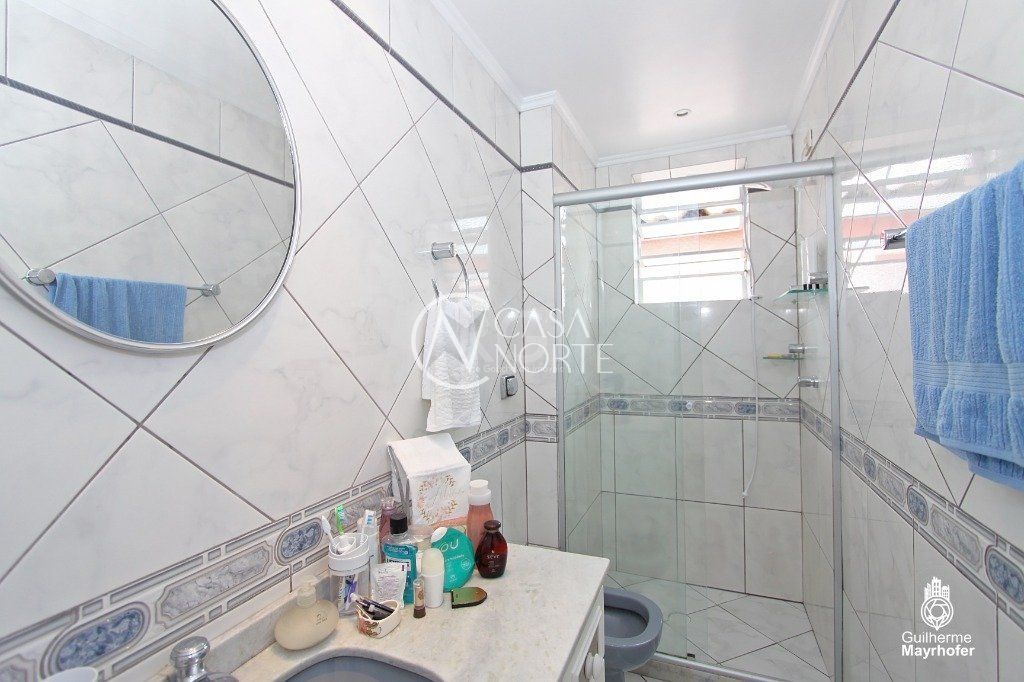 Apartamento à venda com 2 quartos, 61m², 1 vaga, Rua Silverio Souto no bairro Teresópolis em Porto Alegre