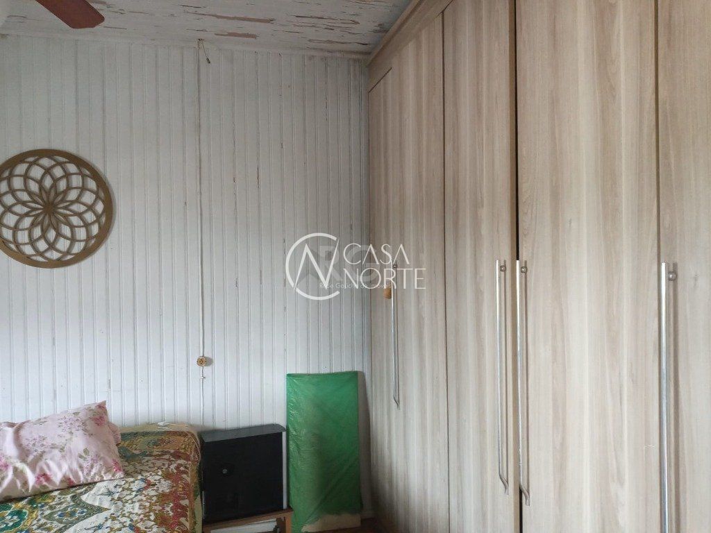 Casa à venda com 3 quartos, 146m², Travessa Luiz Tamanini no bairro Teresópolis em Porto Alegre