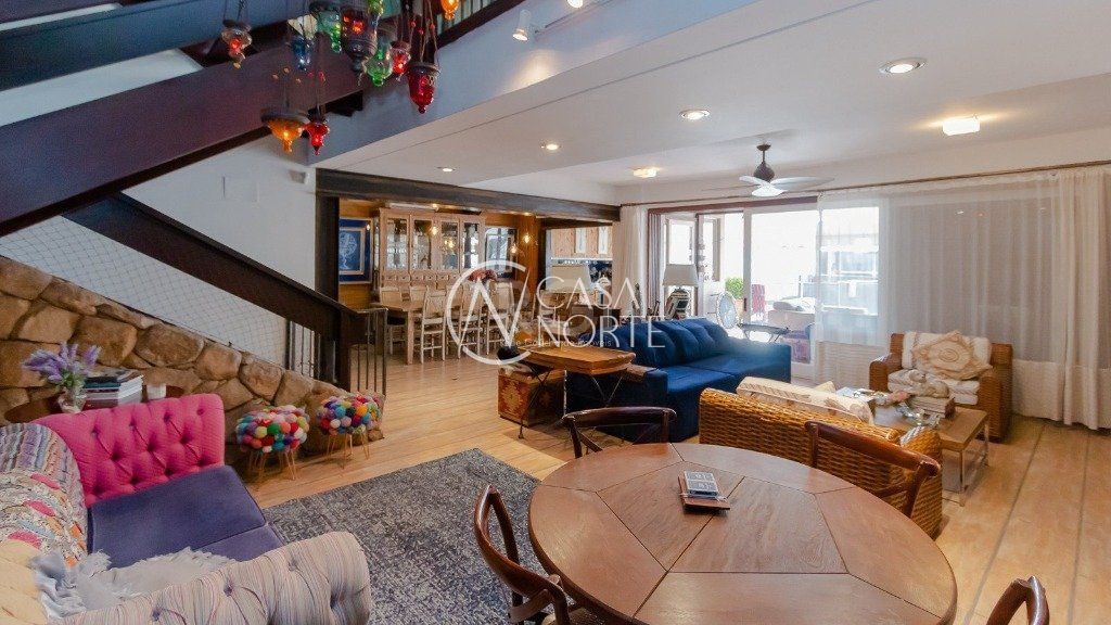 Casa à venda com 6 quartos, 602m², 3 suítes, 5 vagas, Alameda Afonso Celso no bairro Boa Vista em Porto Alegre