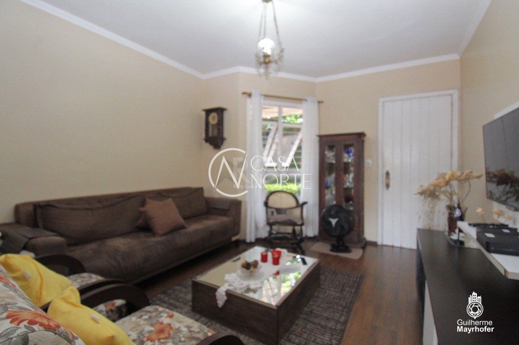 Casa de Condomínio à venda com 3 quartos, 139m², 1 suíte, 1 vaga, Rua Dona Zulmira no bairro Cavalhada em Porto Alegre