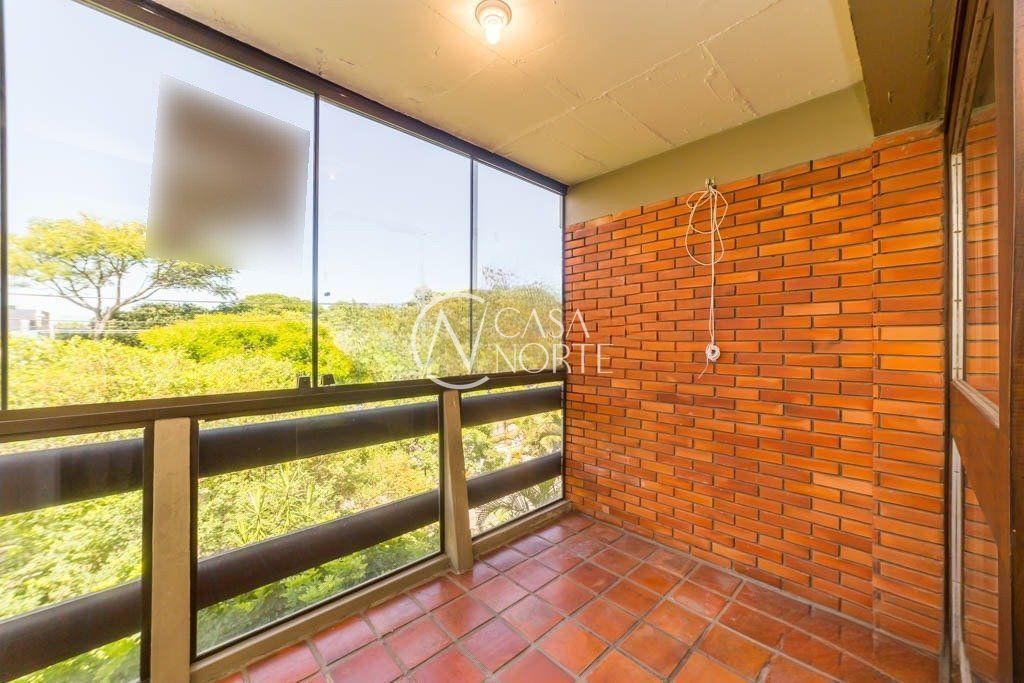 Apartamento à venda com 3 quartos, 116m², 1 suíte, 1 vaga, Avenida Carlos Gomes no bairro Auxiliadora em Porto Alegre