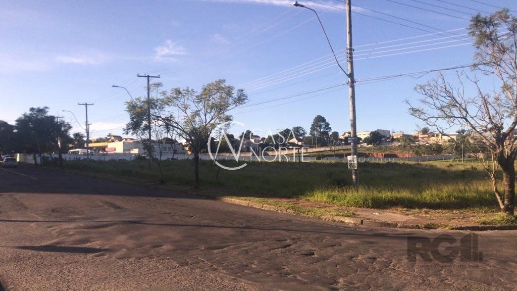 Terreno à venda  com 4704m², Avenida Cascais no bairro Passo das Pedras em Porto Alegre