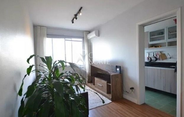 Apartamento à venda com 2 quartos, 58m², 1 vaga, Rua Gonçalves Dias no bairro Menino Deus em Porto Alegre