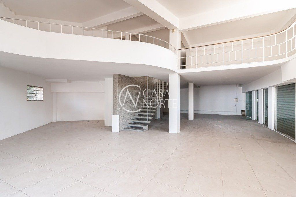 Loja à venda , 320m², Avenida Benjamin Constant no bairro São João em Porto Alegre