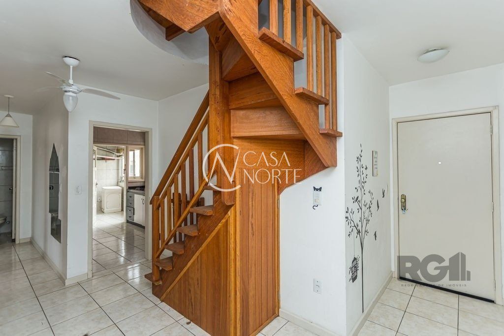 Cobertura à venda com 3 quartos, 150m², 1 suíte, Avenida da Azenha no bairro Azenha em Porto Alegre