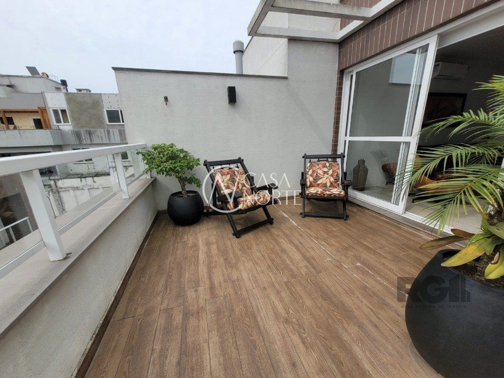 Casa de Condomínio à venda com 3 quartos, 250m², 3 suítes, 3 vagas, Avenida Padre Cacique no bairro Praia de Belas em Porto Alegre