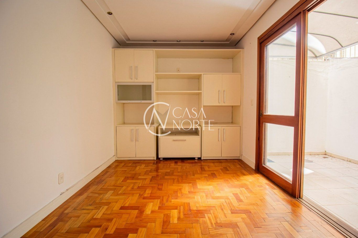 Apartamento à venda com 1 quarto, 45m², Rua Garibaldi no bairro Independência em Porto Alegre