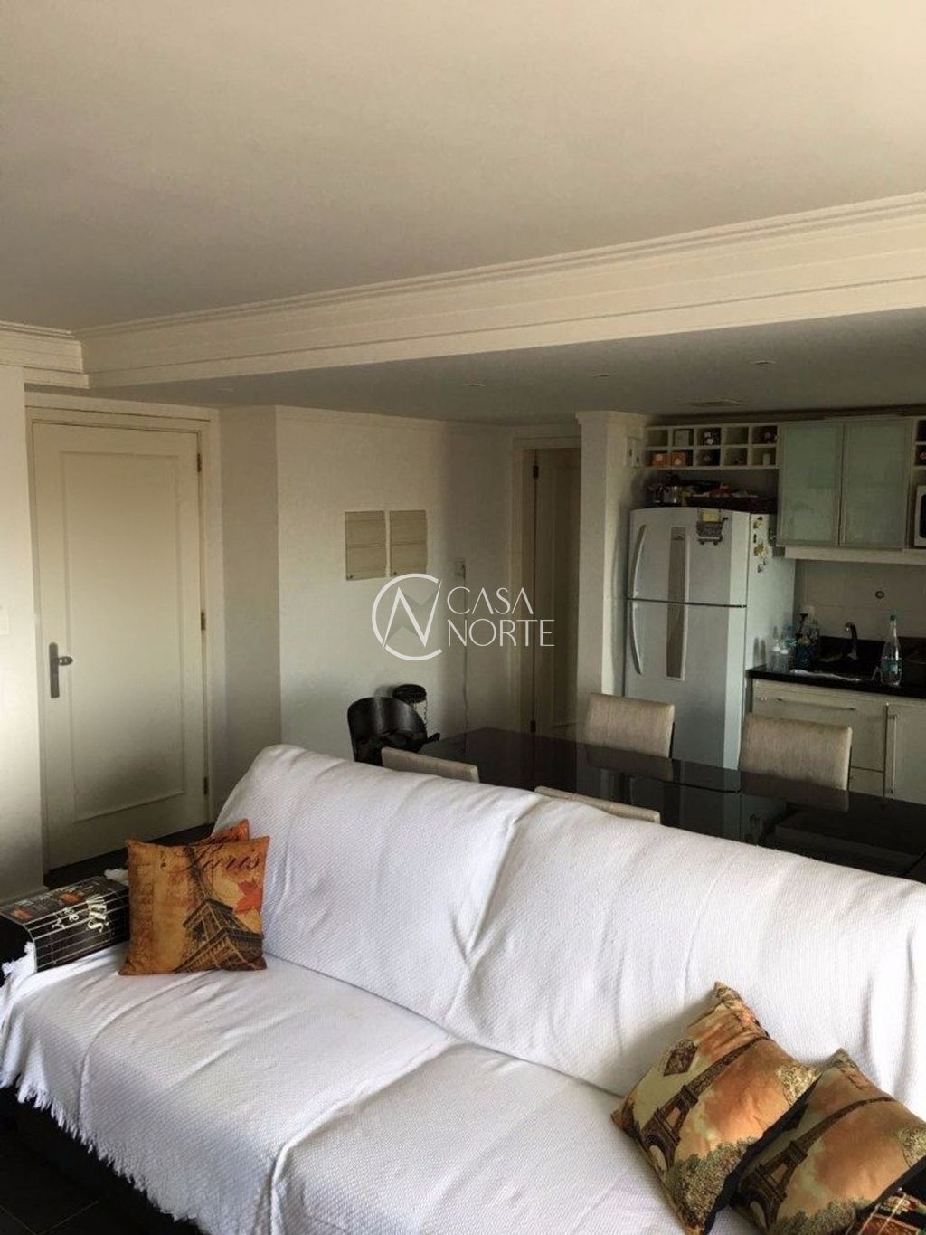 Apartamento à venda com 3 quartos, 87m², 1 suíte, 2 vagas, Rua Guido Kunrath no bairro Jardim Sabará em Porto Alegre