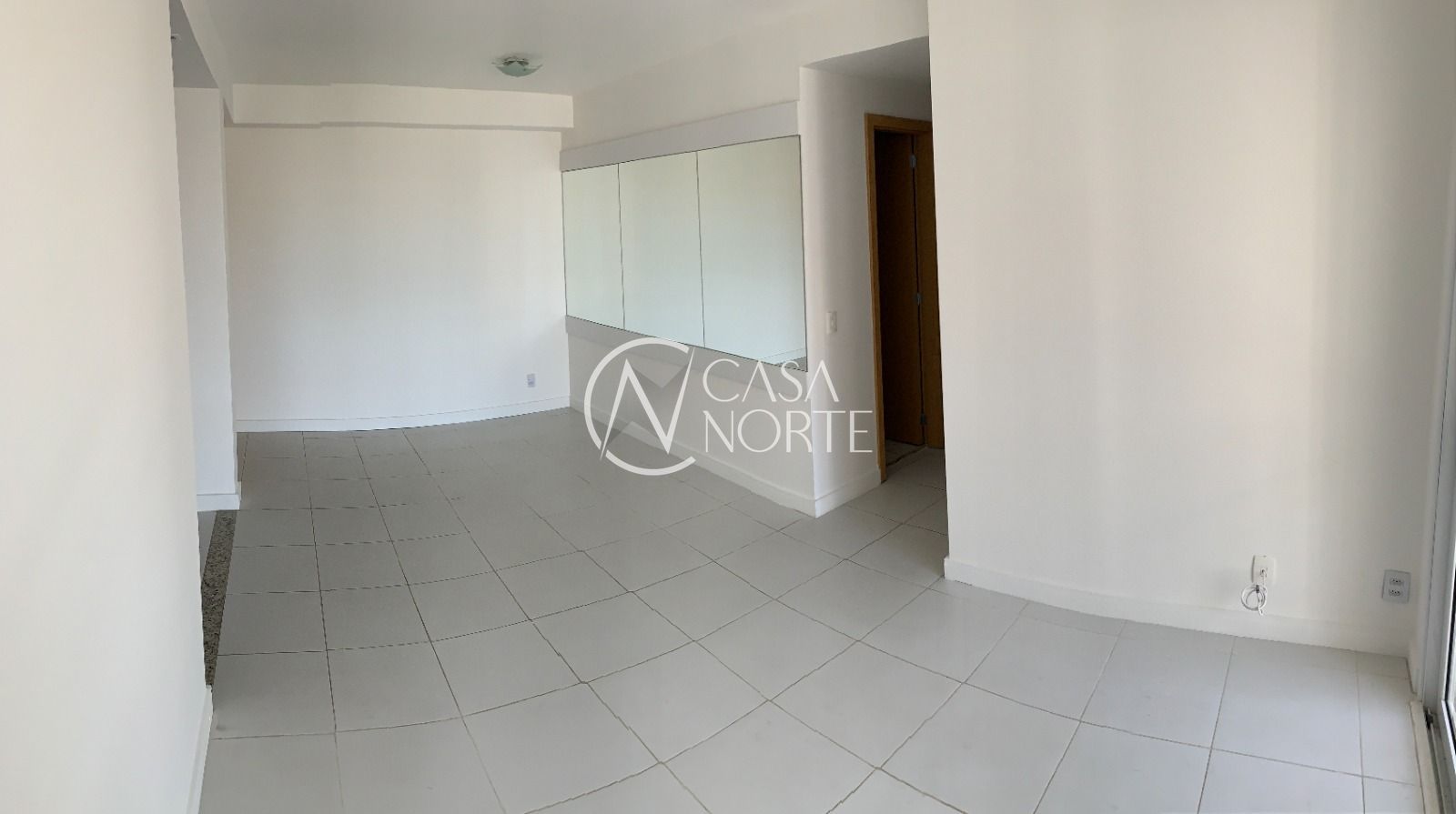 Apartamento à venda com 3 quartos, 74m², 1 suíte, 2 vagas, Rua Jari no bairro Passo da Areia em Porto Alegre