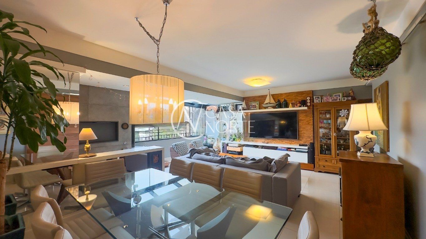 Apartamento à venda com 3 quartos, 112m², 1 suíte, 1 vaga, Avenida Túlio de Rose no bairro Jardim Europa em Porto Alegre