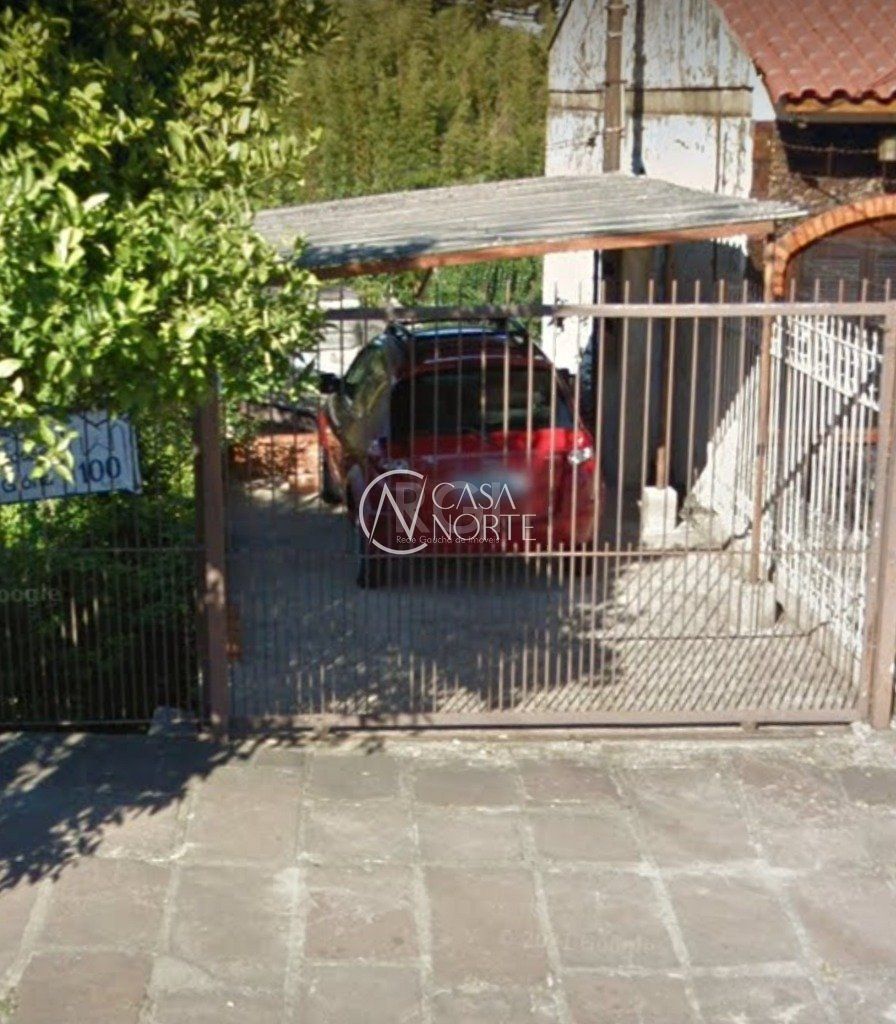 Terreno à venda  com 810m², Avenida Professor Oscar Pereira no bairro Glória em Porto Alegre