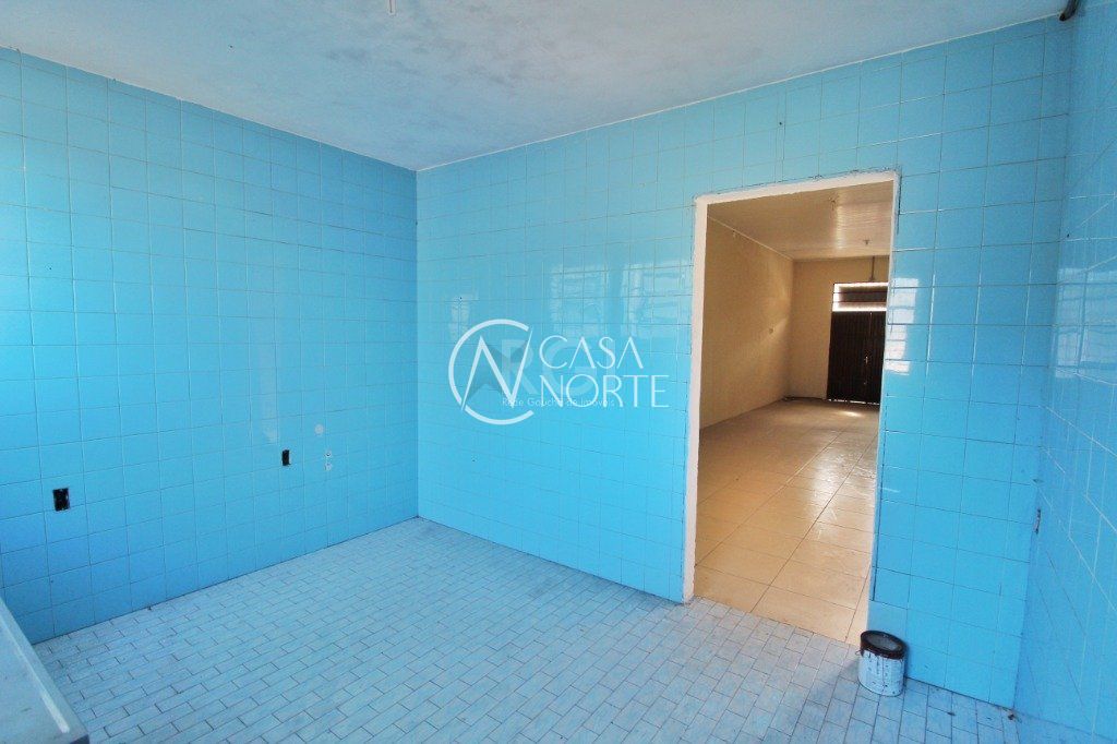 Loja à venda , 63m², Rua General Gomes Carneiro no bairro Medianeira em Porto Alegre