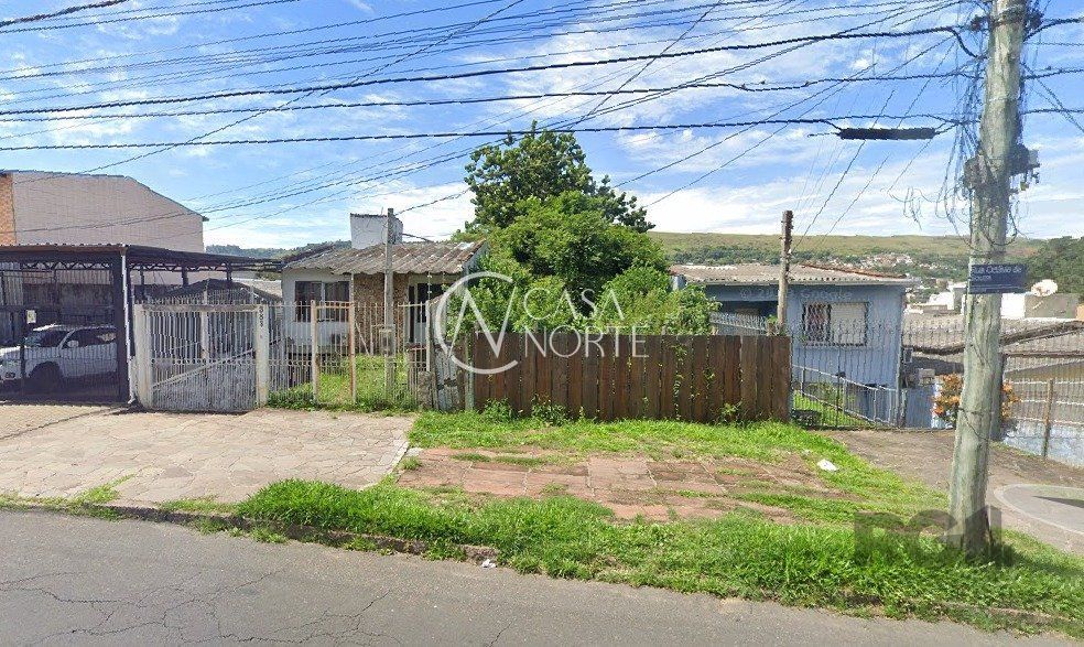 Terreno à venda  com 225m², Rua Octávio de Souza no bairro Teresópolis em Porto Alegre