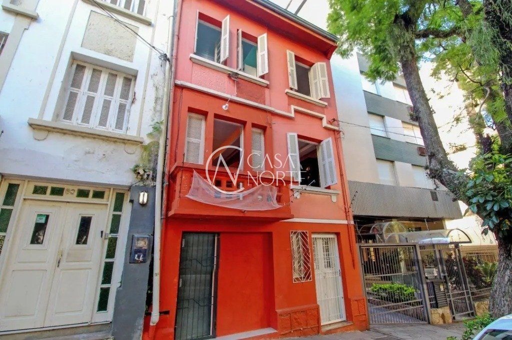 Casa à venda com 4 quartos, 125m², Rua Felipe Camarão no bairro Rio Branco em Porto Alegre
