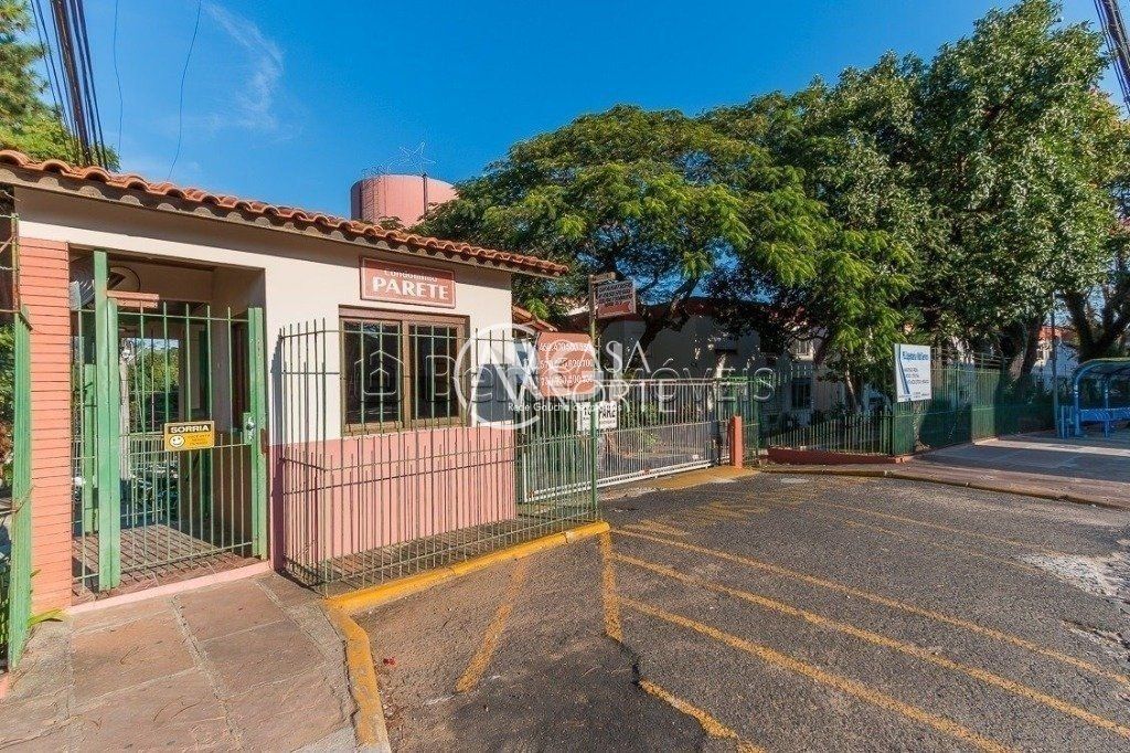 Apartamento à venda com 1 quarto, 42m², Rua Orfanotrofio no bairro Santa Tereza em Porto Alegre