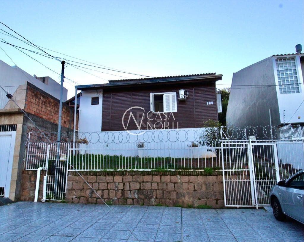 Casa à venda com 5 quartos, 90m², 1 suíte, 5 vagas, Rua Antônio Divan no bairro Teresópolis em Porto Alegre