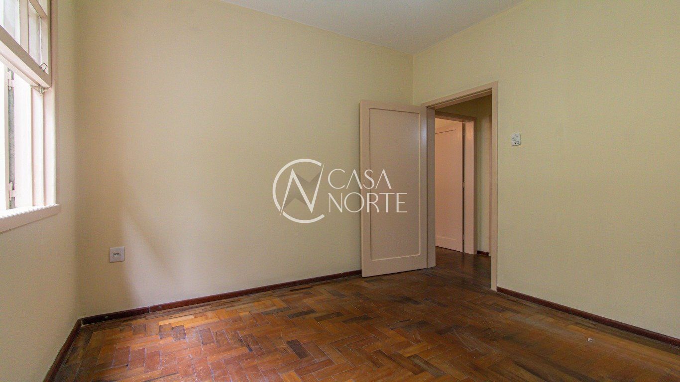 Apartamento à venda com 2 quartos, 53m², 1 suíte, Rua Santo Antônio no bairro Floresta em Porto Alegre