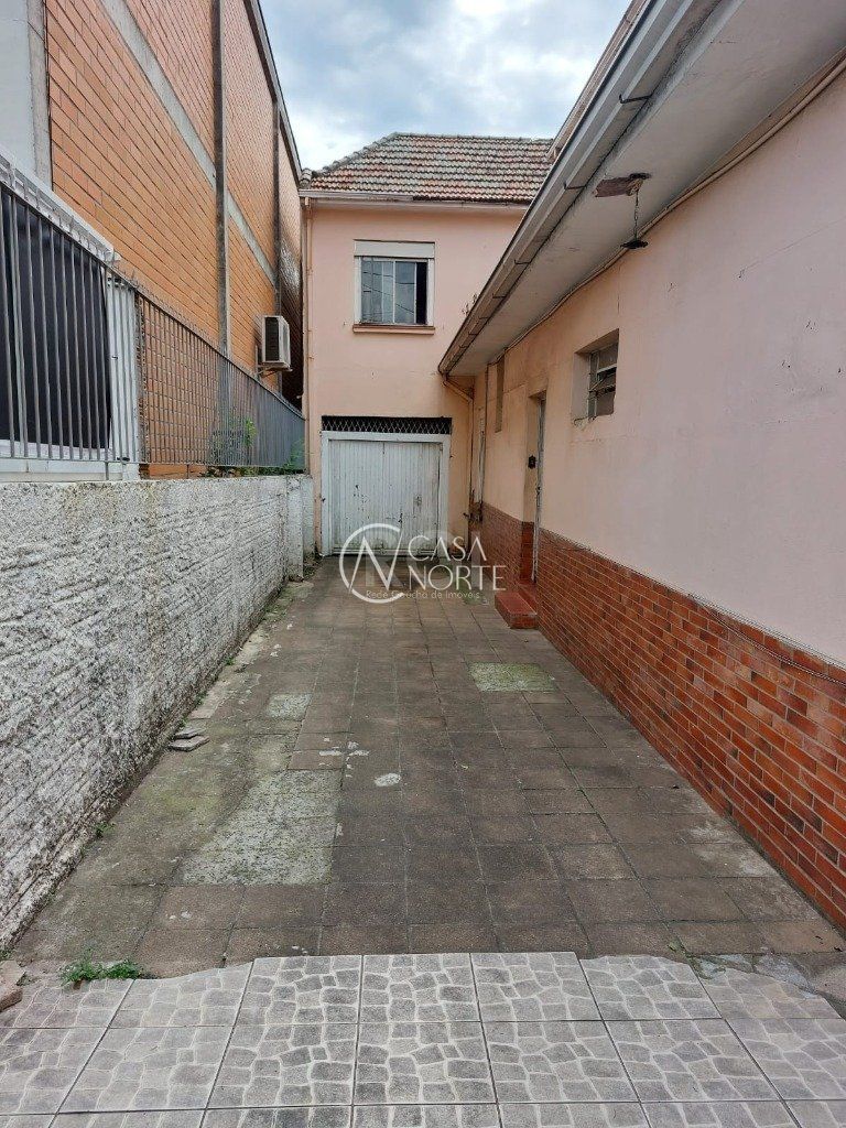 Terreno à venda  com 572m², Rua Coronel Aparício Borges no bairro Glória em Porto Alegre