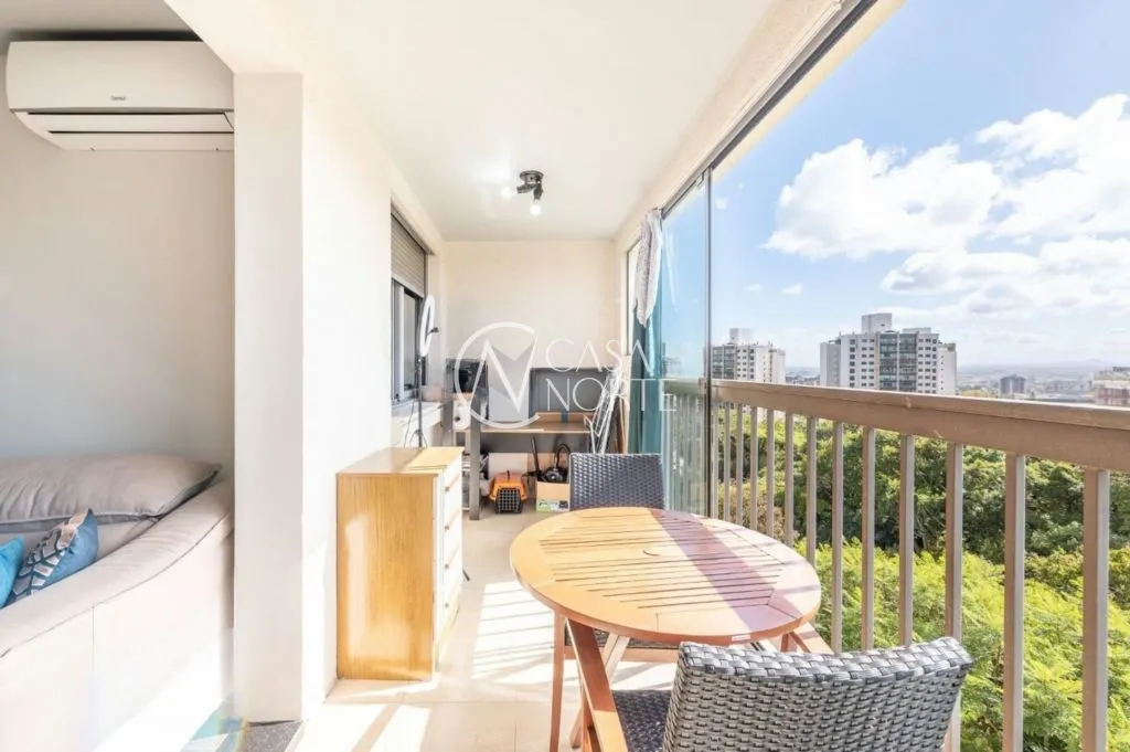 Apartamento à venda com 1 quarto, 59m², 1 suíte, 1 vaga, Avenida Luiz Manoel Gonzaga no bairro Três Figueiras em Porto Alegre