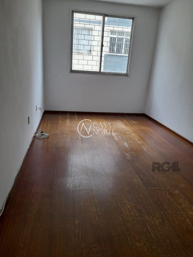 Apartamento à venda com 2 quartos, 60m², Avenida Quaraí no bairro Nonoai em Porto Alegre