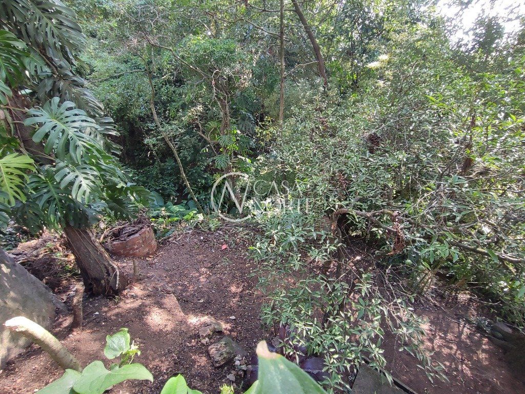 Terreno à venda , 792m², Rua Erechim no bairro Nonoai em Porto Alegre